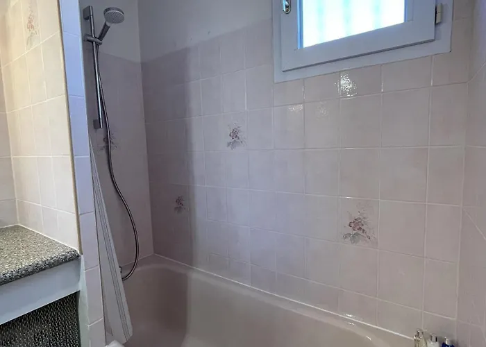 La Maison Sur La Cote Fleury (Aude)